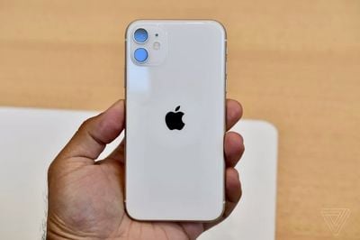 iphone 11 hands on 1