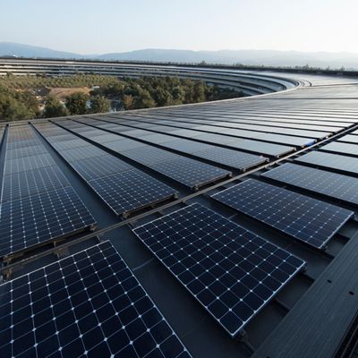 appleparksolarpanels