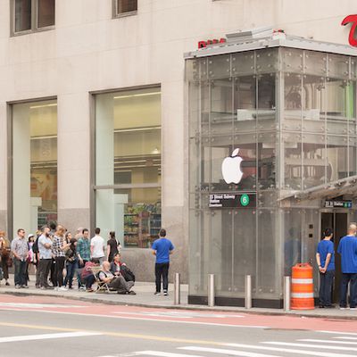 fake apple store 1