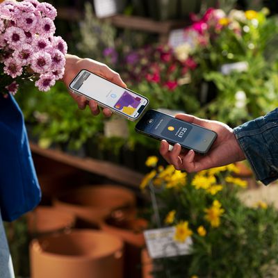 Apple Tap to Pay on iPhone avail UK transaction