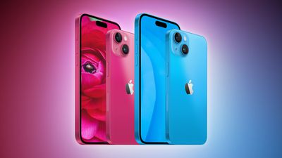iPhone 15 с голубой и пурпурной матовой задней панелью