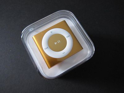 103304 4gen ipod shuffle unbox 1