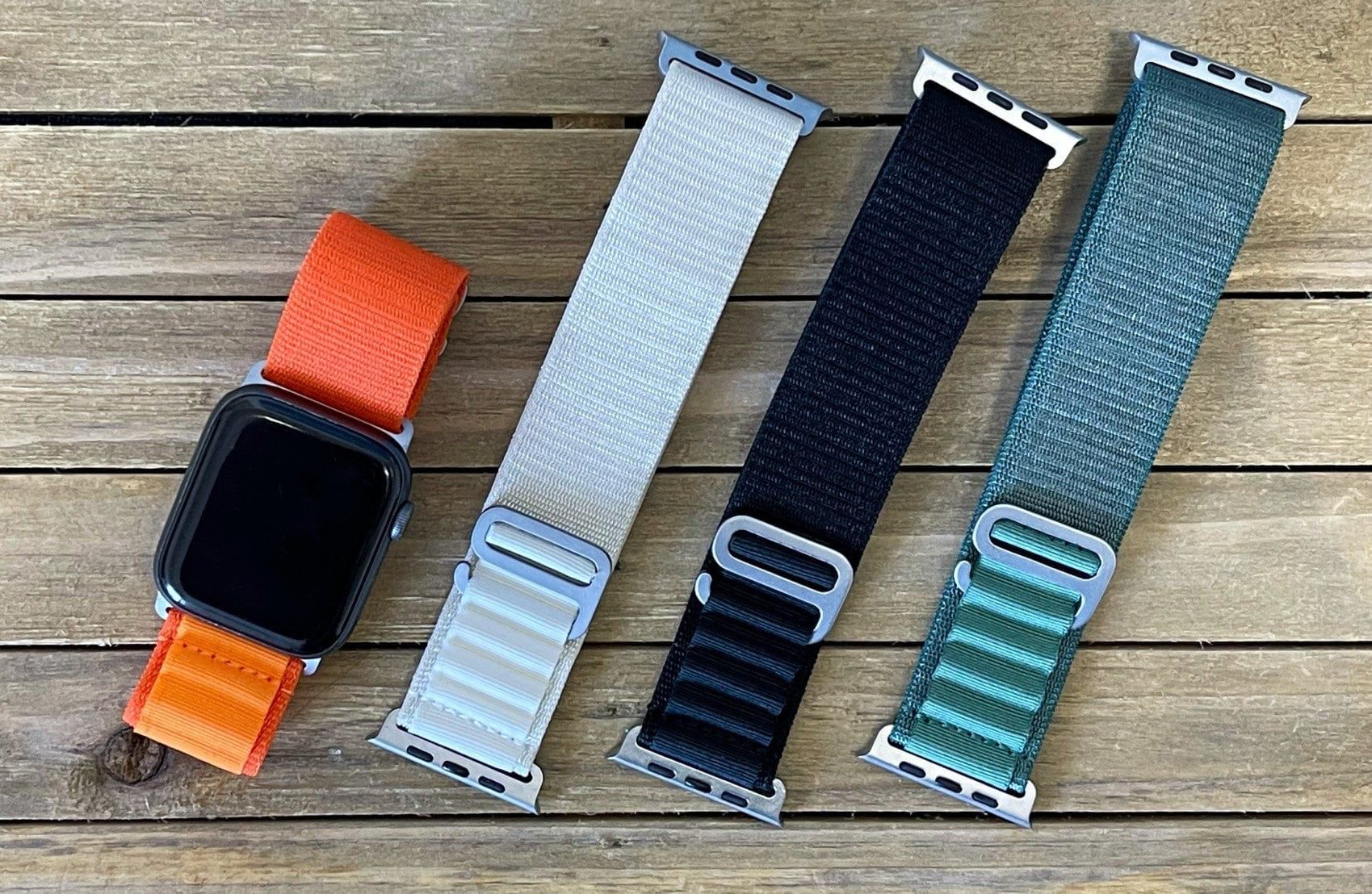 MacRumors Giveaway: Win an Apple Watch Series 8 and Band From BluShark ...
