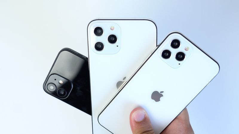 Hands On With iPhone 12 Models Showing New Sizes and Design - MacRumors