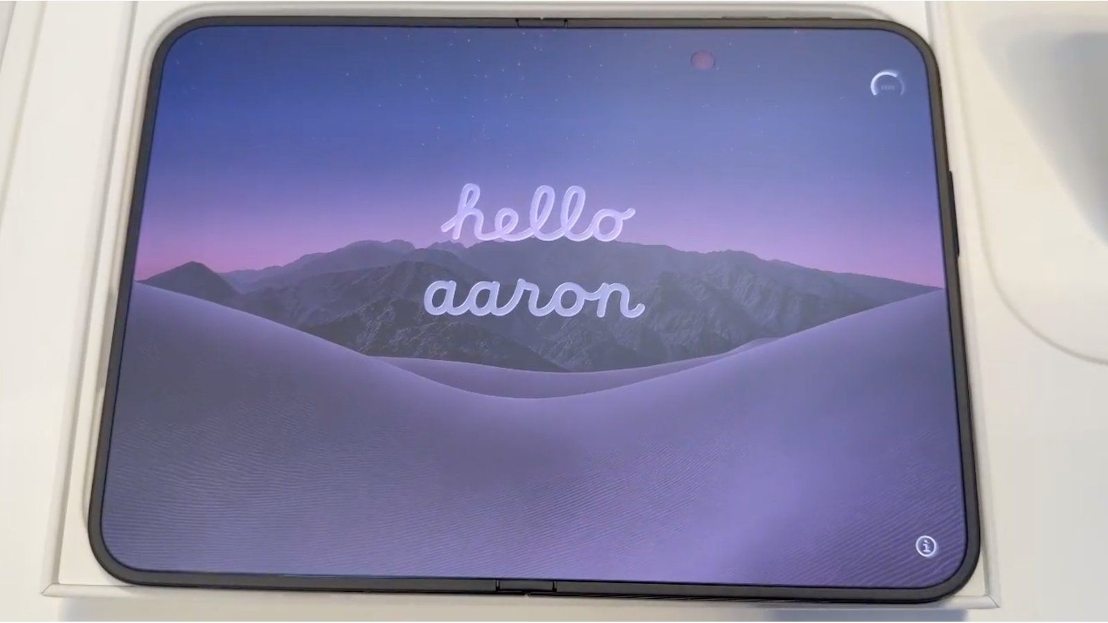 iPhone Duo Says 'Hello' to You Personally - MacRumors