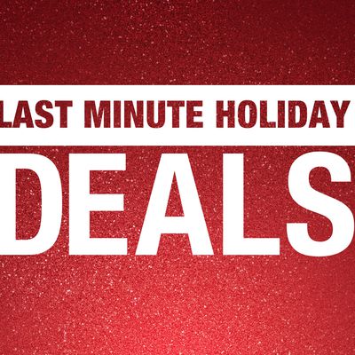 Last Minute Holiday Deals Feature