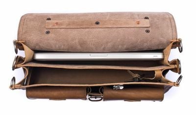 saddleback leather briefcase 3