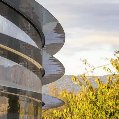 appleparkbuilding