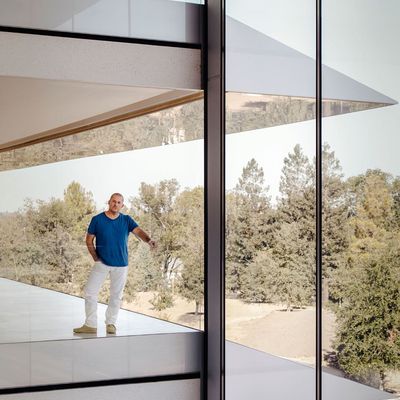 jonyiveapplepark
