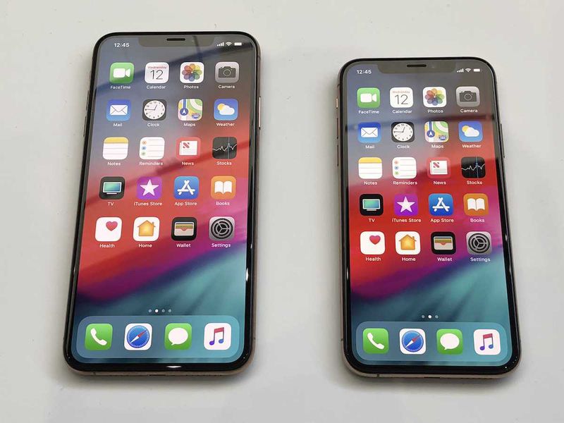 iPhone XS Hands On: XS Max Feels 'Shockingly' Light ...