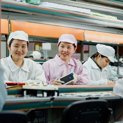Apple SR Report 2019 women assembly iphone 03062019 big