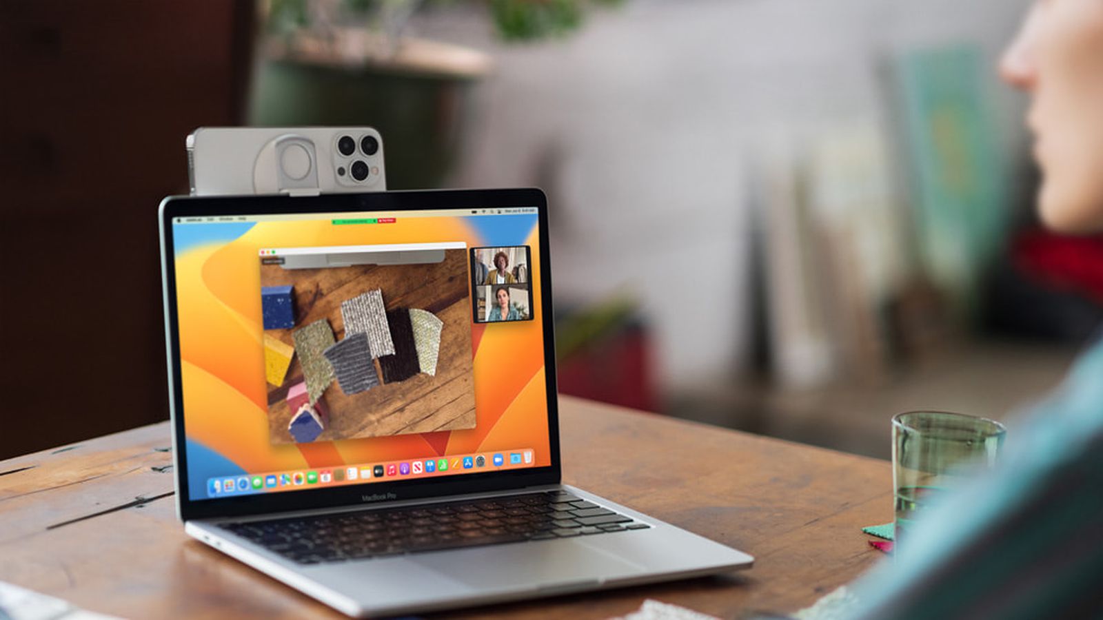 macOS 13 Ventura Lets You Use Your iPhone's Camera as a Webcam - MacRumors