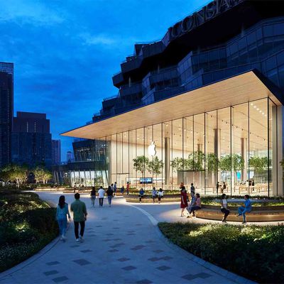 apple bangkok store opening exterior 11072018