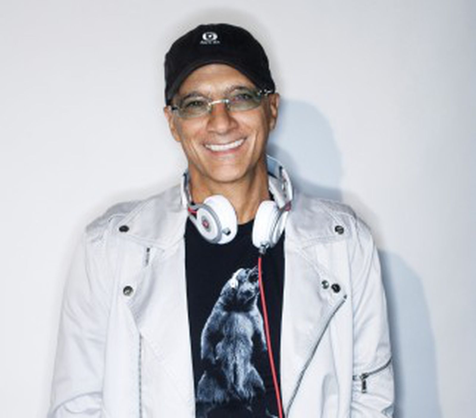 Beats CEO Jimmy Iovine Recently Met With Executives About His Subscription Music Service -
