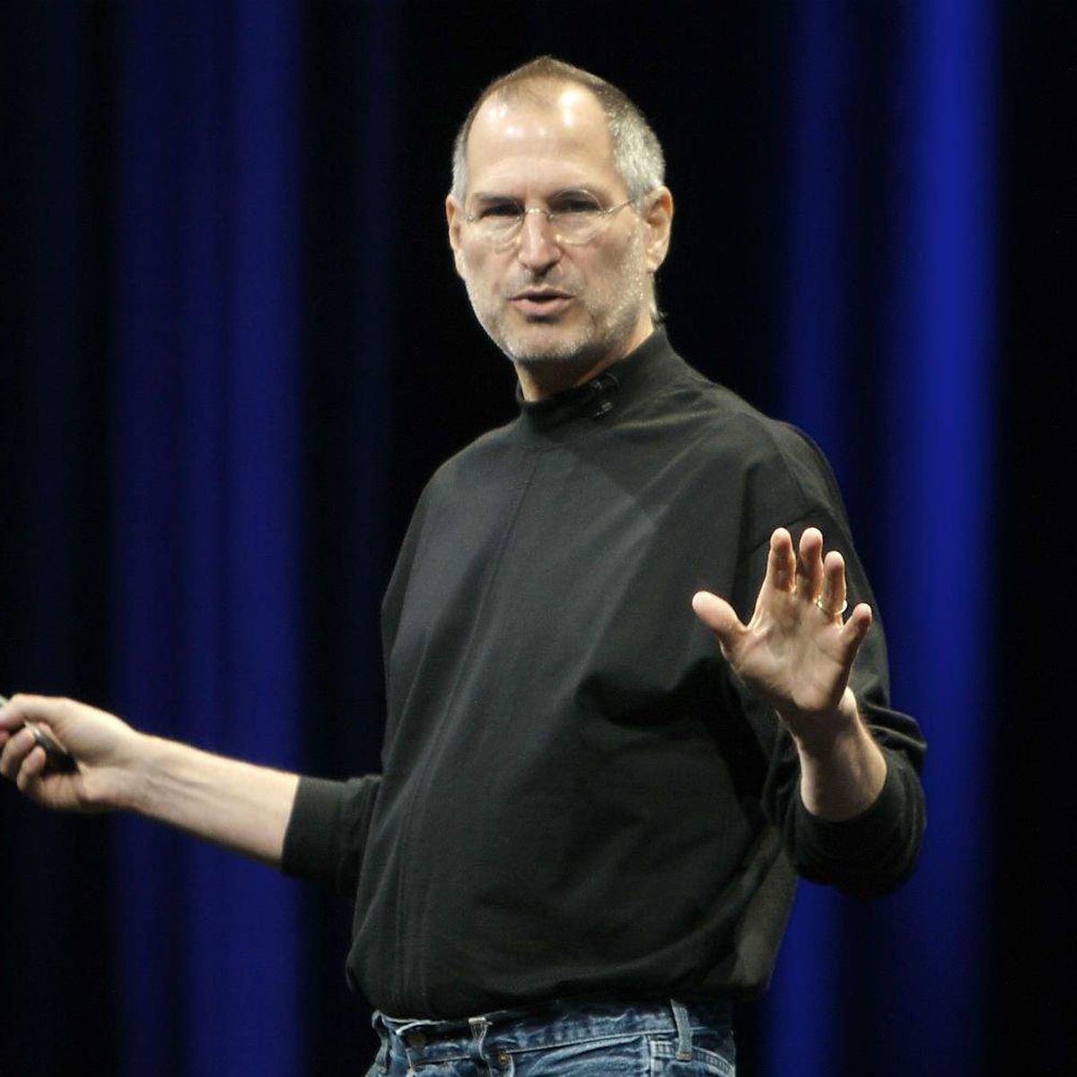 Issey Miyake, Designer of Steve Jobs Turtleneck and Unused Apple