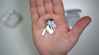 airpods galaxy buds comparison