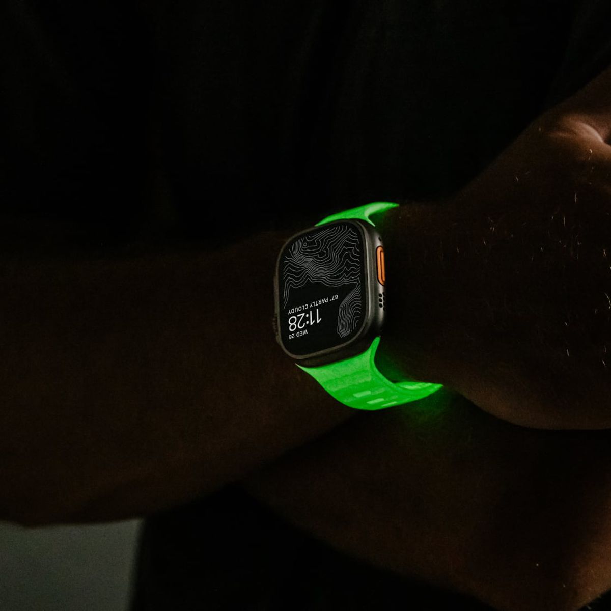 Nomad Launches New Glow in the Dark Sport Band for Apple Watch 