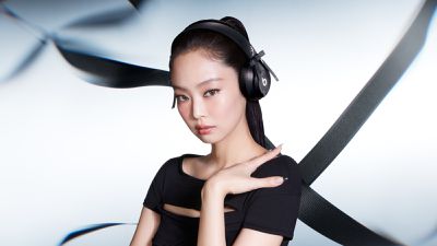 beats jennie black solo 4