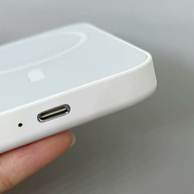 magsafe battery pack with usb c port