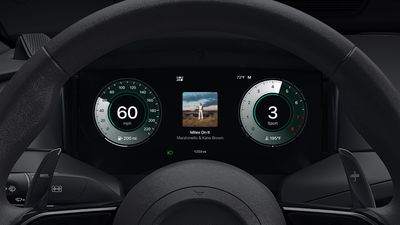 Apple CarPlay Ultra cluster Now Playing