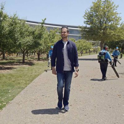 airpods pro adaptive audio