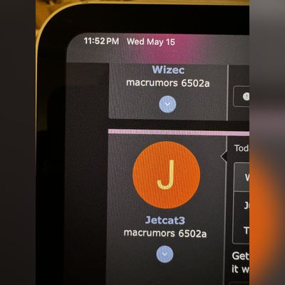 oled m4 ipad pro grainy display reports