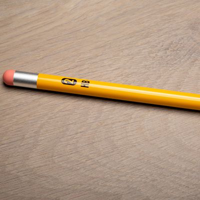 colorware apple 2 pencil 1