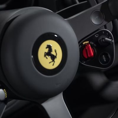 Ferrari Luce Sport