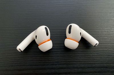 smør acceleration letvægt AirPods Hurt Your Ears? Here Are Some Fit Tips and Alternative Earbud  Options - MacRumors