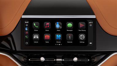 Aston Martin CarPlay Ultra Screen
