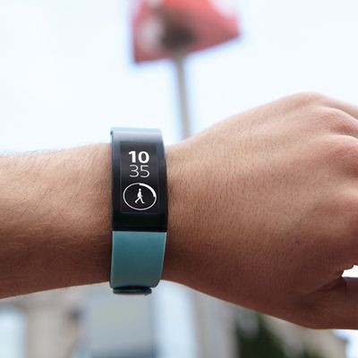 sony smartband talk press