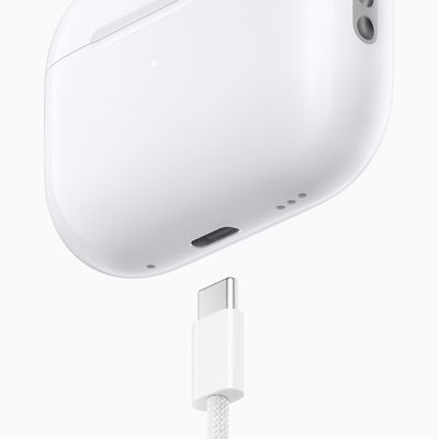 AirPods USB C Port