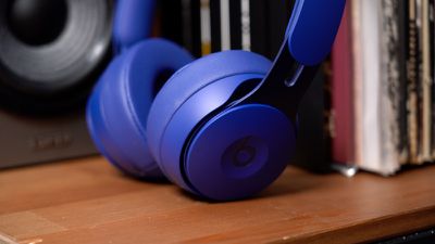 beats solo pro hands on 2