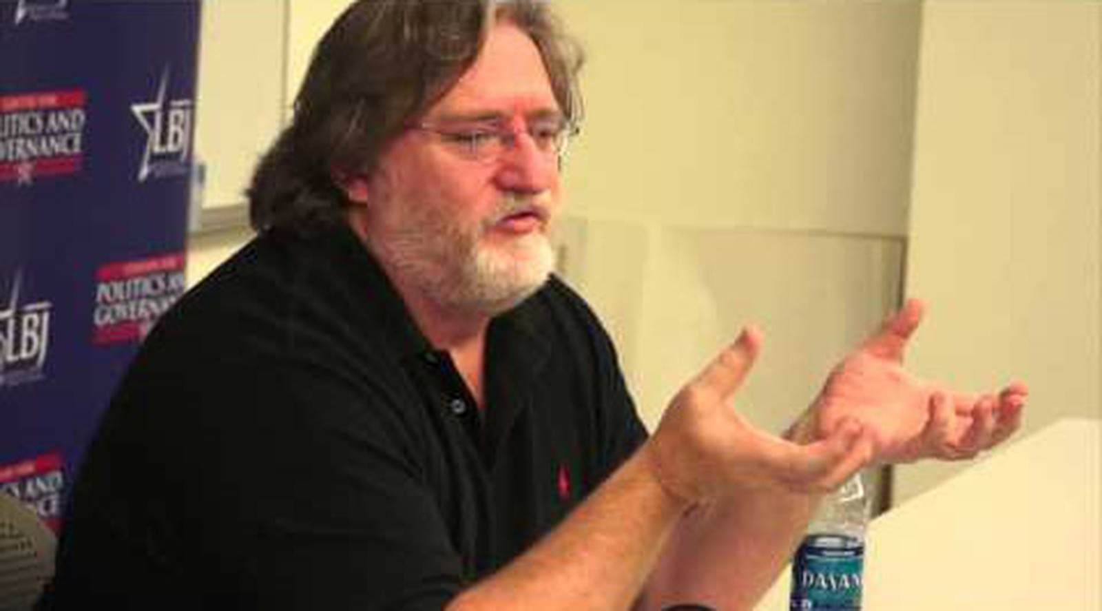 Steam Founder Gabe Newell Says Apple Could Be Biggest Player in Games