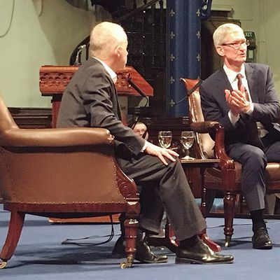 tim cook uofg