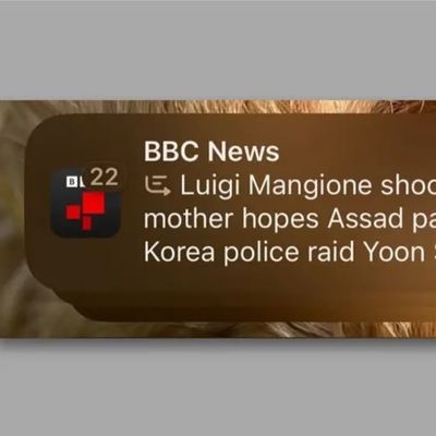 bbc news headlines notification summary