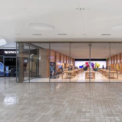 The Forum Shops - Apple Store - Apple