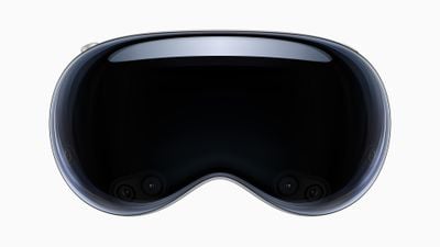 Apple Vision Pro glass