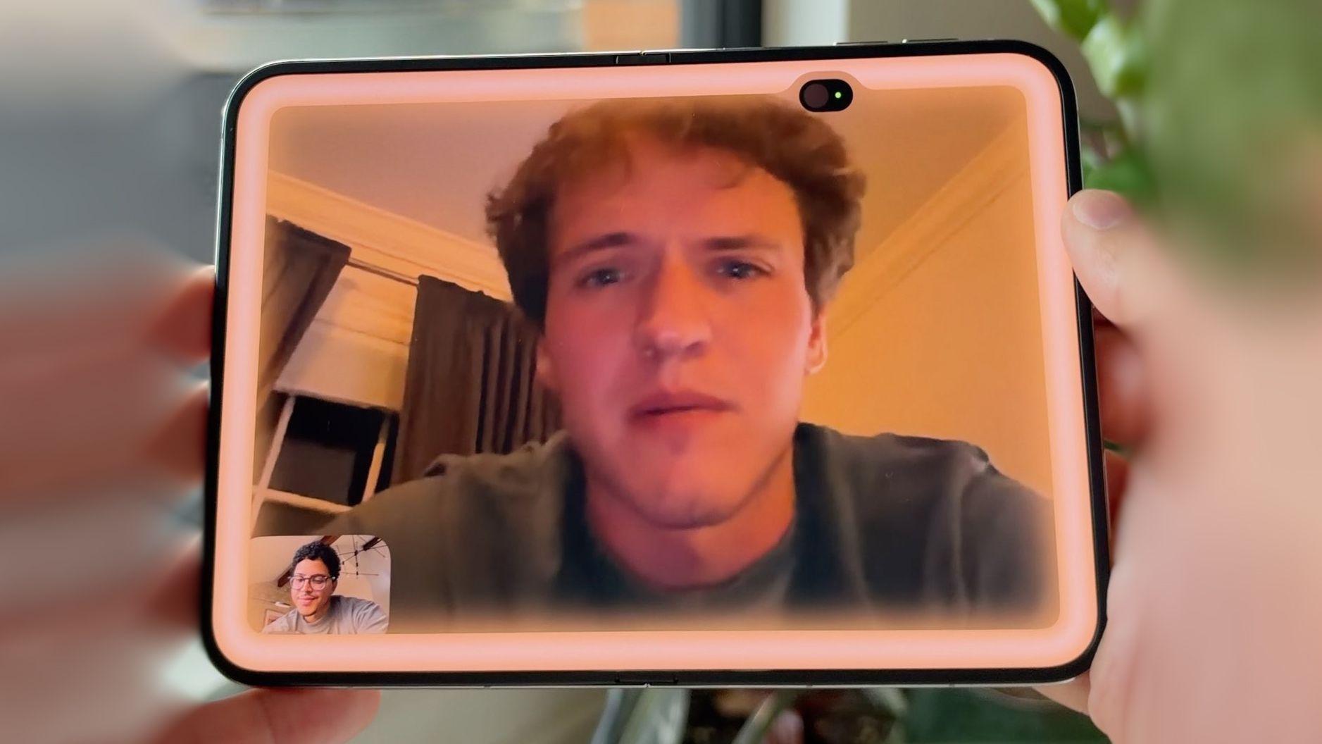 iPhone Duo Has 'Edge Light' Feature That Debuted on Macs Last Year ...