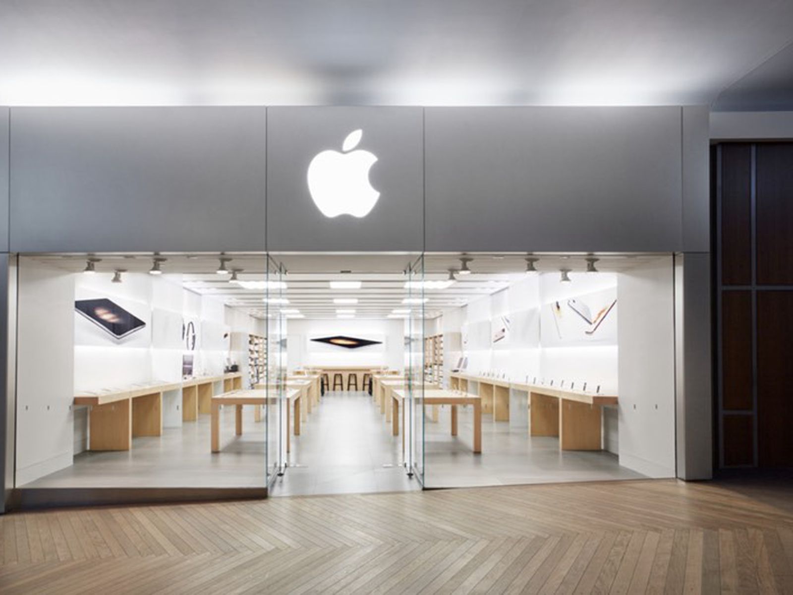 Эпл стор цена. Apple Store 2021. Эпл стор 5с. Apple Store 2011. Apple Store 2024.