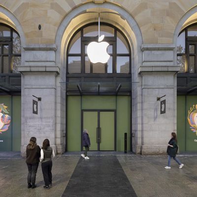 Apple Perth City New