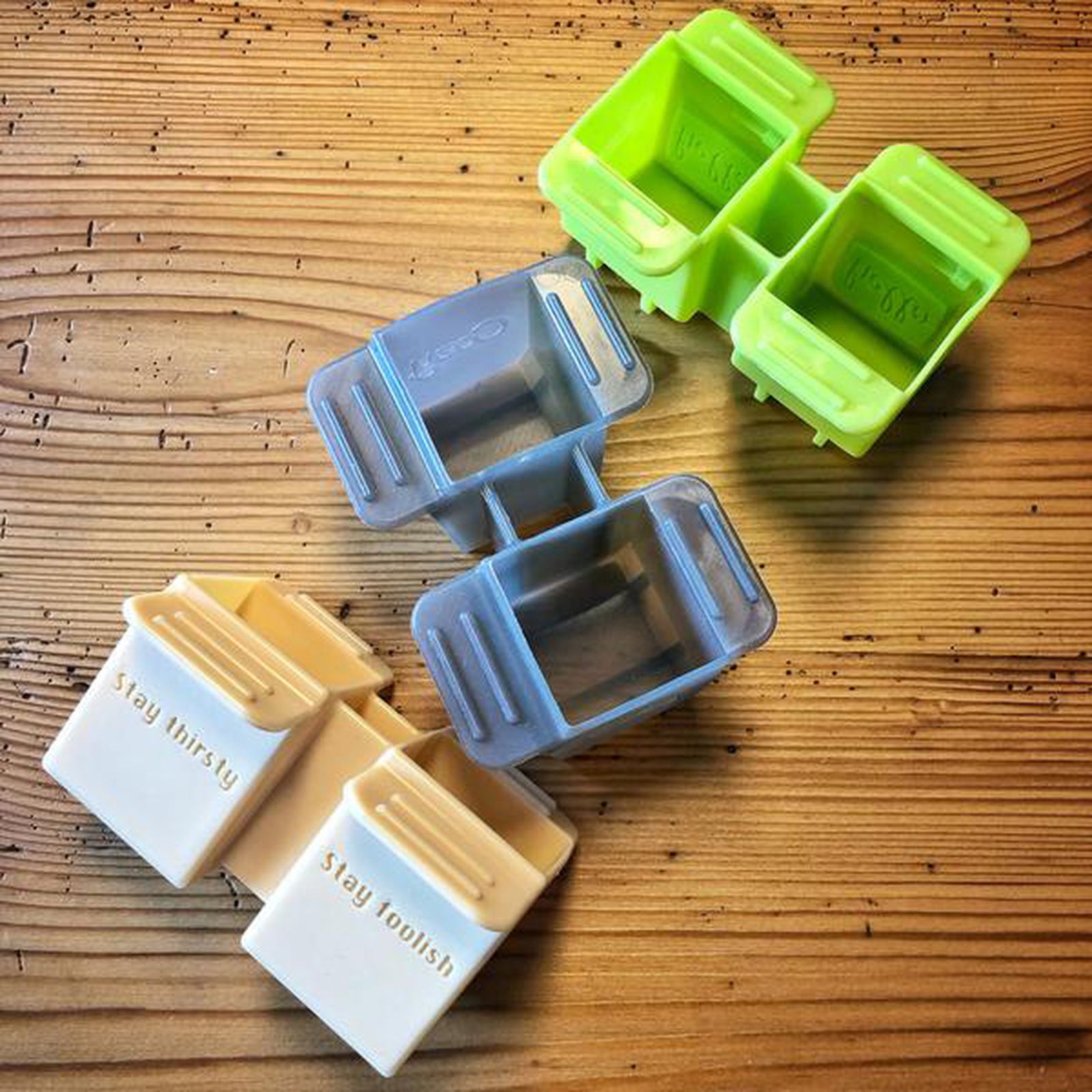 Cozy Drink Different Vintage Computer Ice Cubes Review - MacRumors