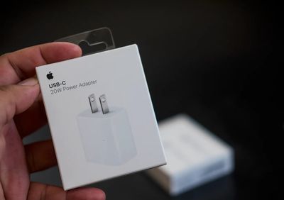 USB-C-Zubehör für die iPhone 15-Serie - Niederlande, A-Ware