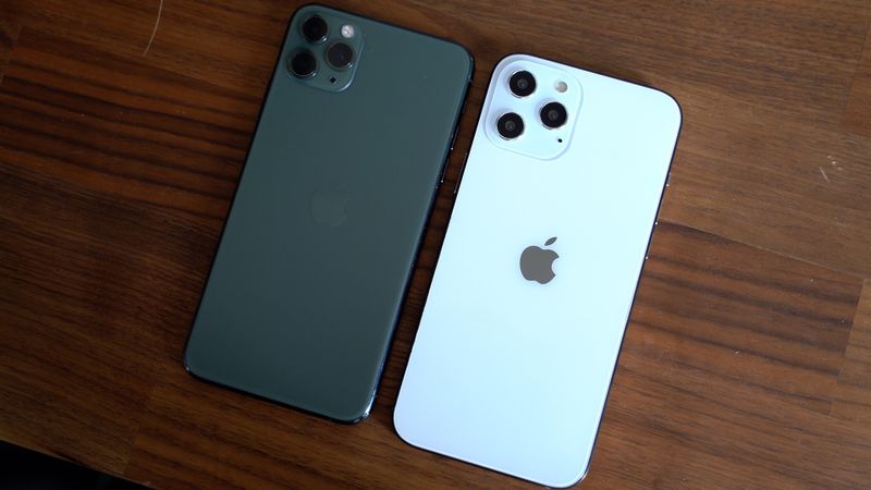 Hands On With iPhone 12 Models Showing New Sizes and Design - MacRumors