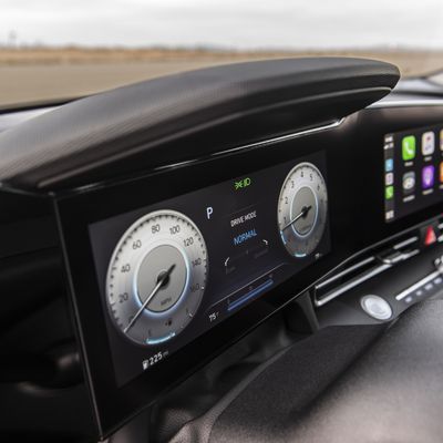 hyundai elantra wireless carplay