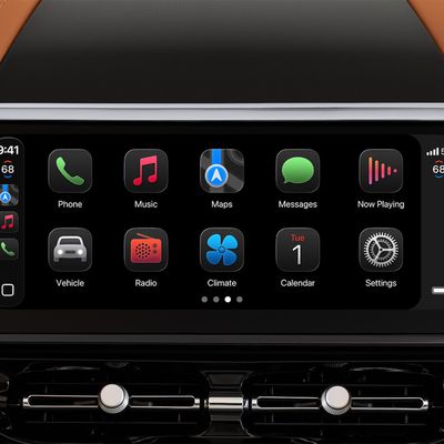 Aston Martin CarPlay Ultra Screen