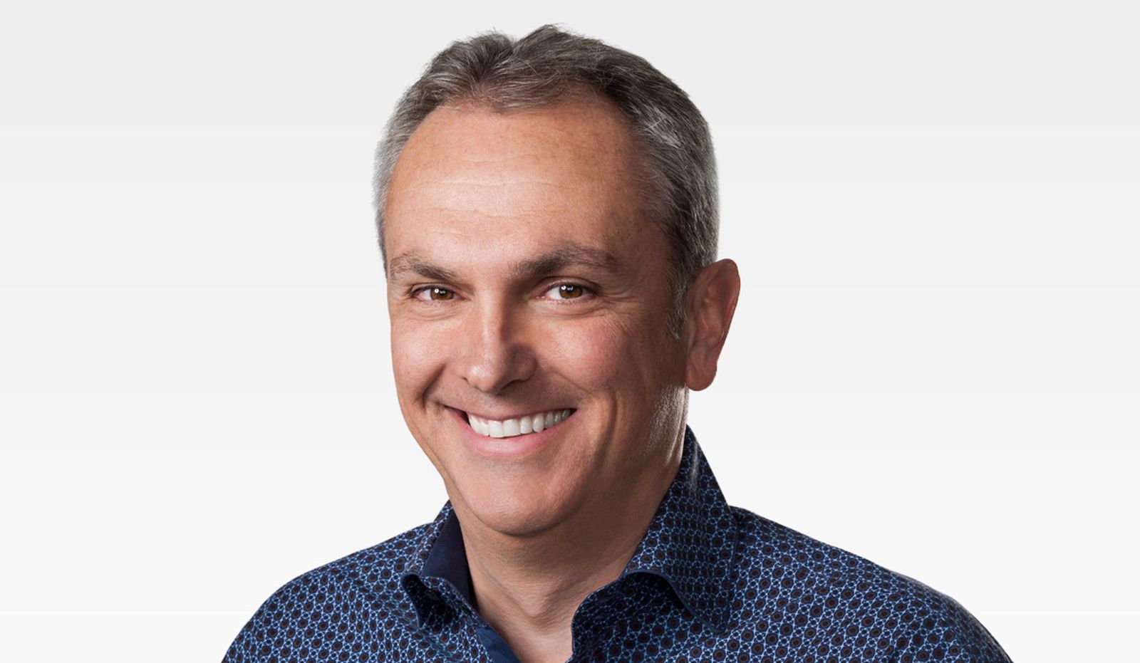 Apple's Financial Chief Luca Maestri Sells Apple Shares Worth Over $16 Million
