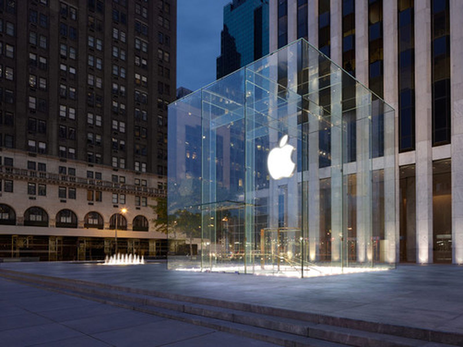 1,007 Apple Store Nyc Images, Stock Photos, 3D objects, & Vectors