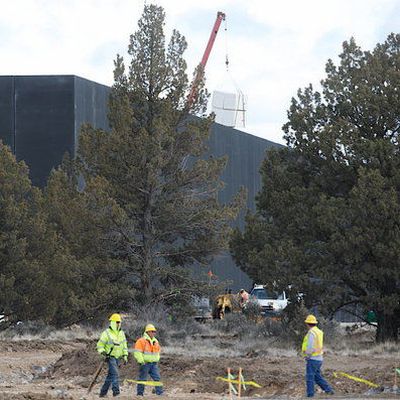 Oregon Apple Data Center