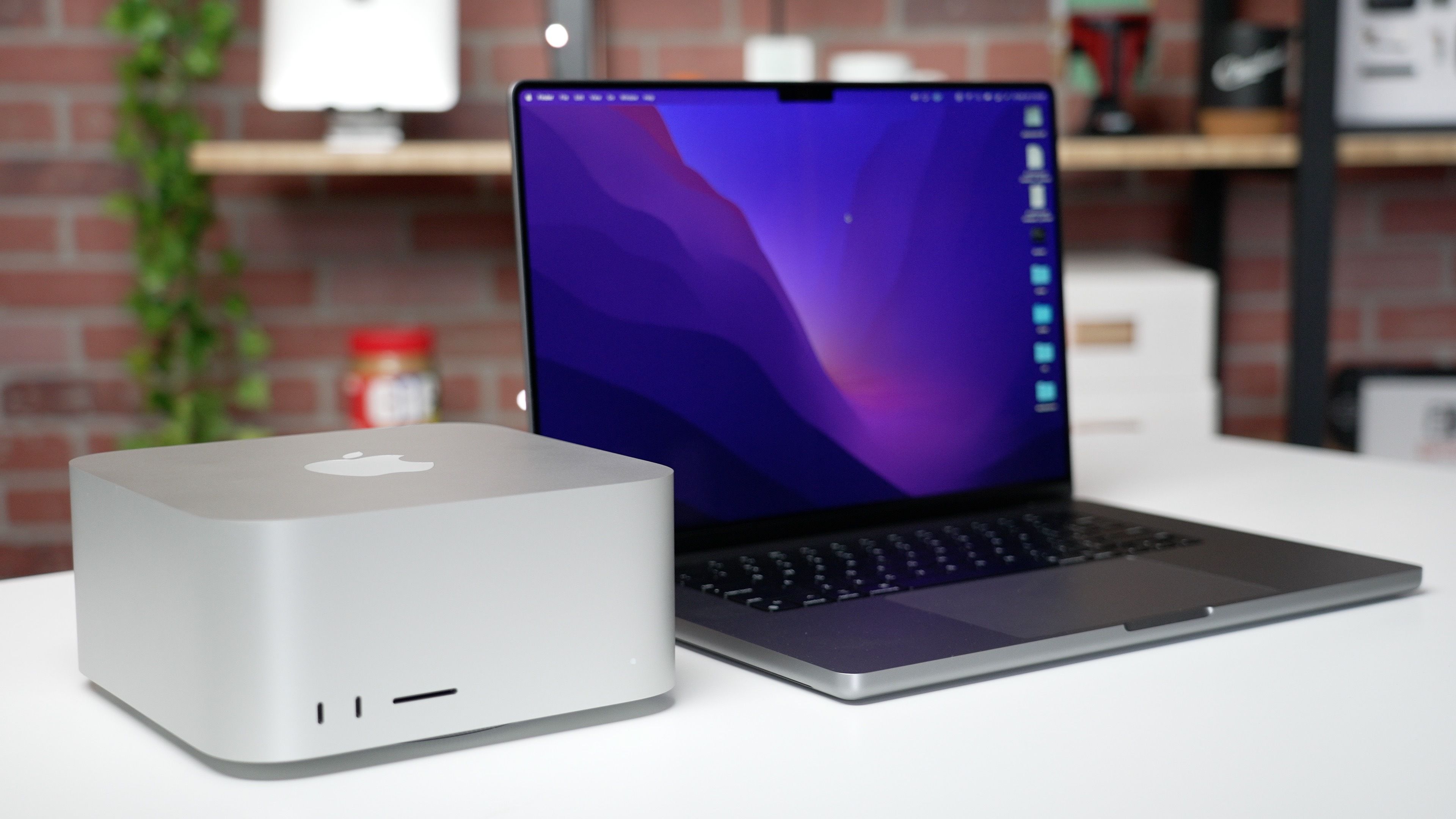 M1 Ultra Mac Studio vs. M1 Max MacBook Pro - MacRumors